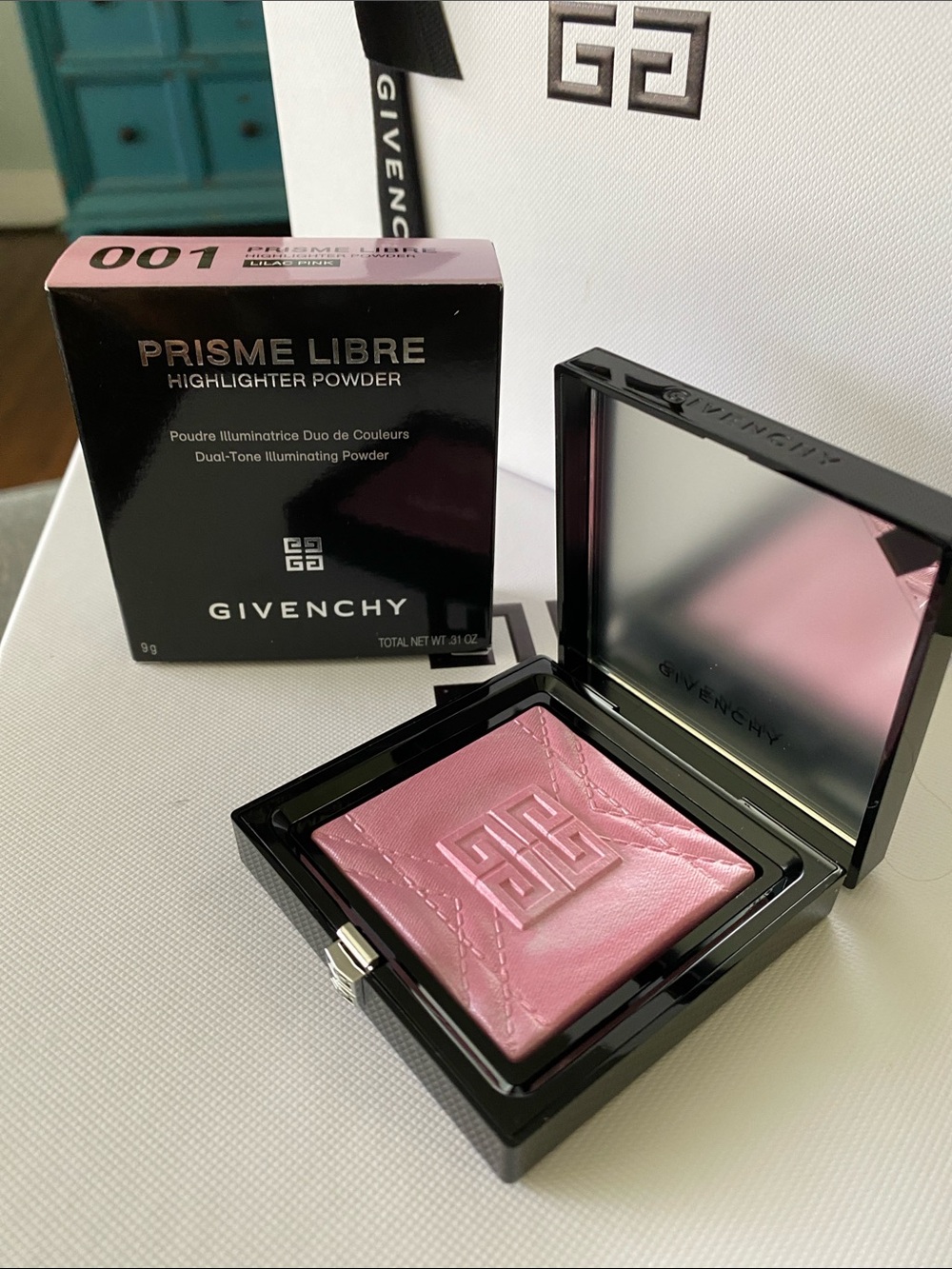 Givenchy Prisme Libre Highlighter Powder - Picture 5 of 5